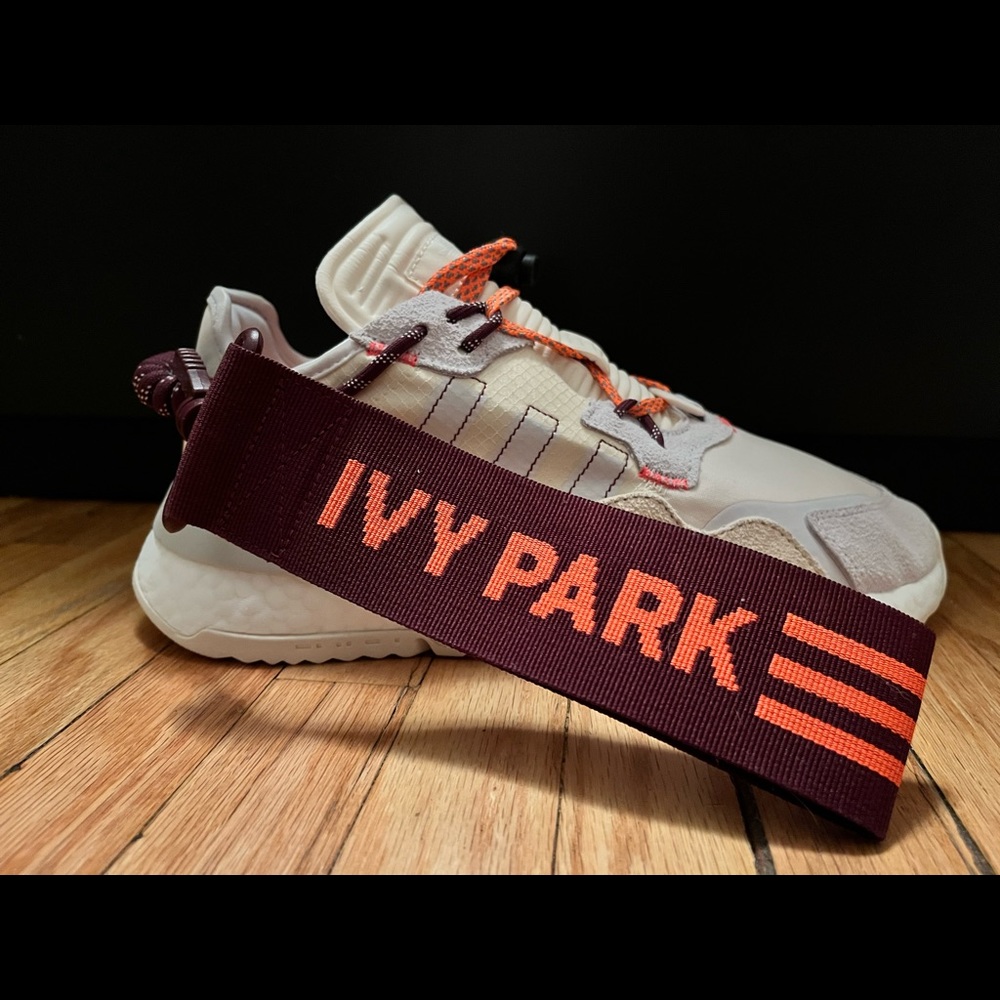 Adidas - ivy park sneaker (Nite Jogger, ecru tint)
